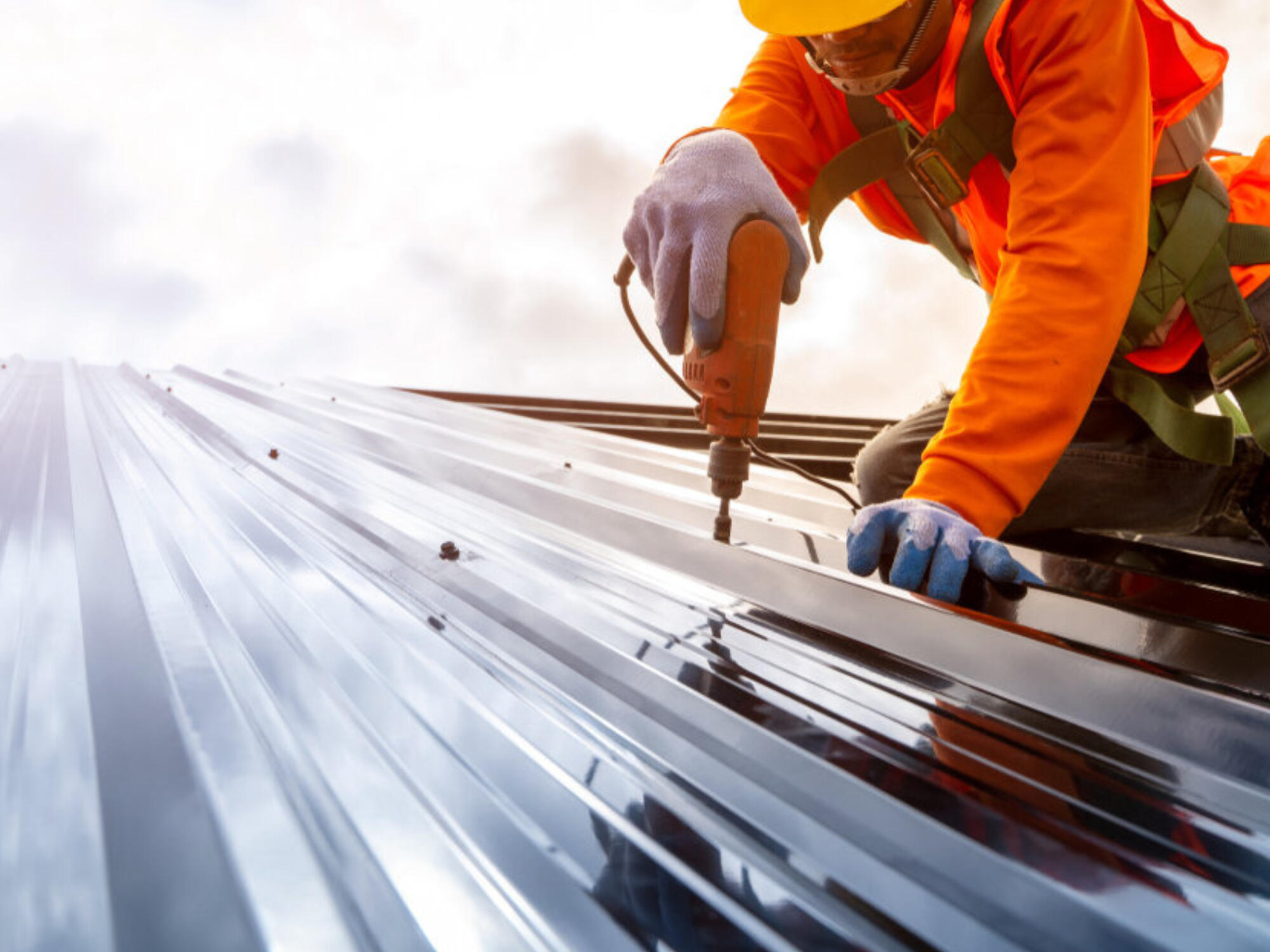 CALGARY SHINGLE & METAL ROOF REPAIRS CALGARY SHINGLE & METAL ROOF REPAIRS